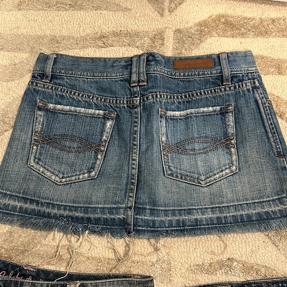 Vintage 90s 2000’s jean mini skirt - Picture 4 of 4